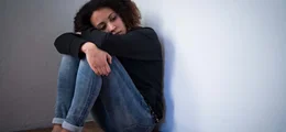 افسردگی اساسی چیست؟ + درمان قطعی افسردگی در خانه
