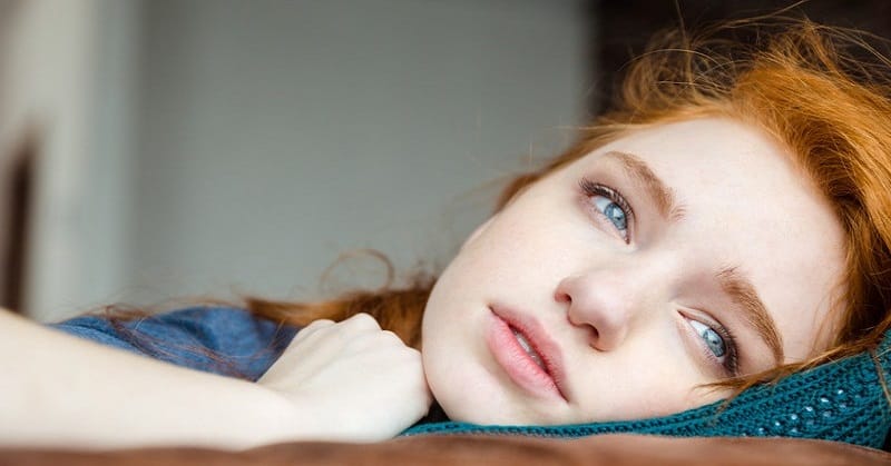 آیا هر کس ناراحت باشد افسرده است؟