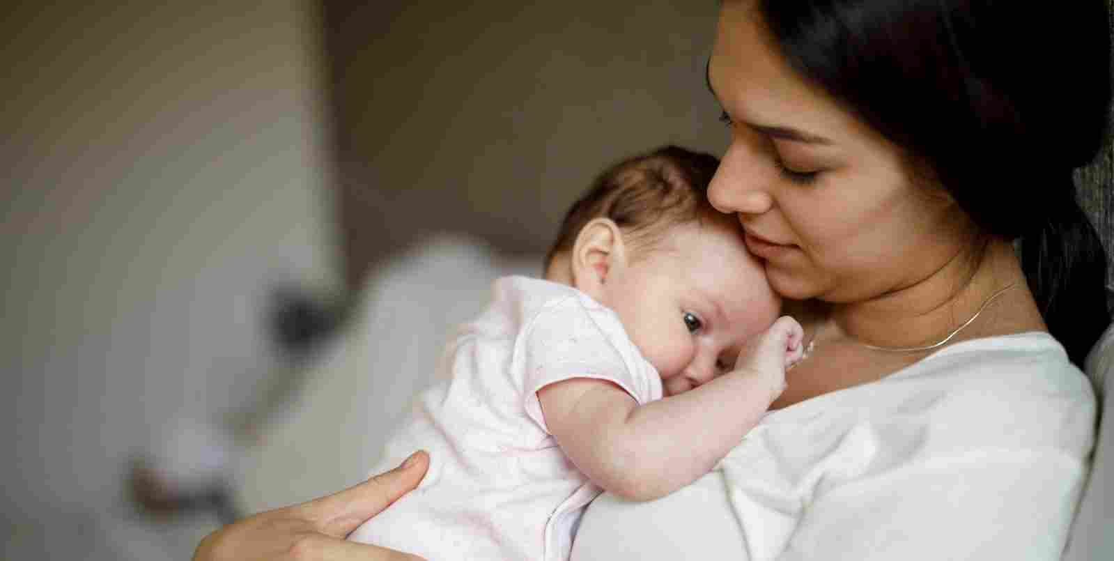 هرچیزی که باید در مورد سایکوز یا روان پریشی پس از زایمان بدانید