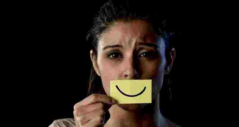 افسردگی پنهان| نشانه های افسردگی پنهان که نمی دانید