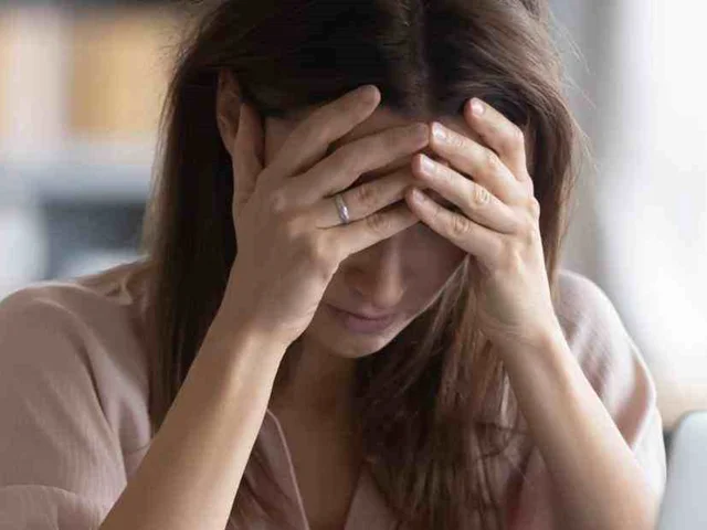 تاثیر اضطراب در زنان+ درمان تضمینی