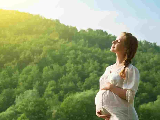 چگونه با بارداری در دوران عقد غافلگیر نشوید