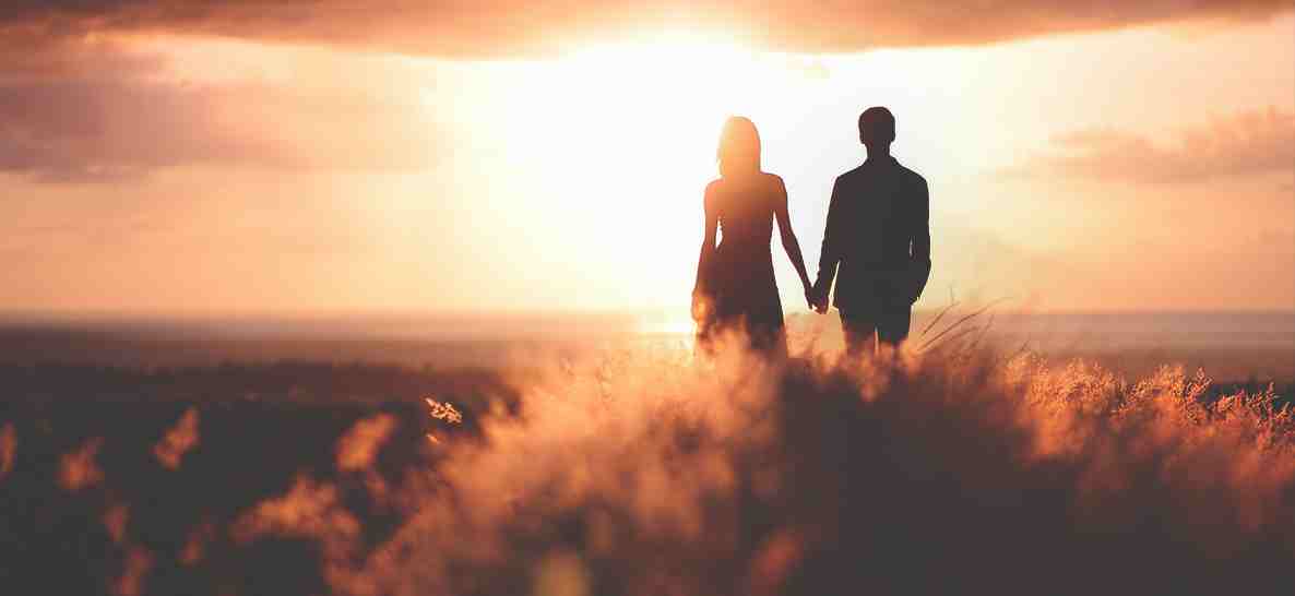 هدف از ازدواج | آیا ازدواج راه خوشبختی است؟