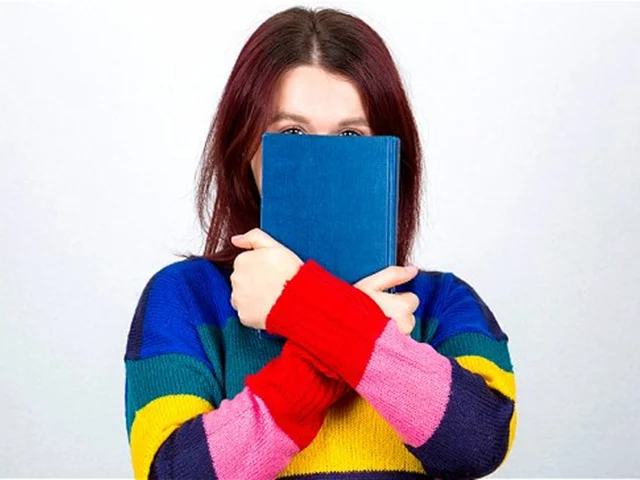 خجالت و کمرویی نباید با درونگرایی اشتباه گرفته شود