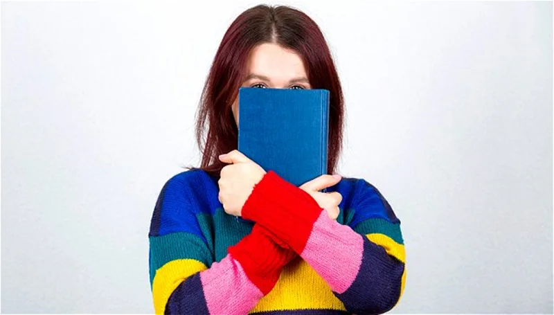 خجالت و کمرویی نباید با درونگرایی اشتباه گرفته شود