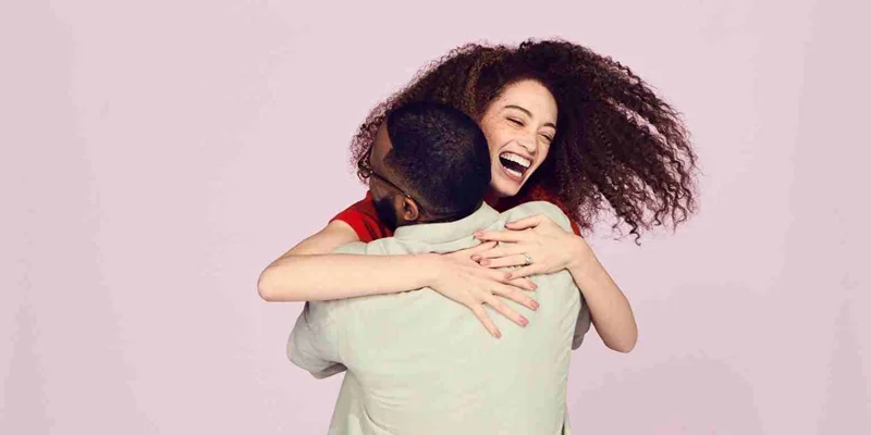 تفاوت هایی که ازدواج را به قعر سیاه چاله طلاق می کشاند