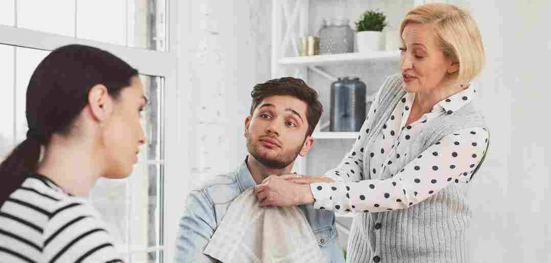 چگونه وابستگی همسر به خانواده اش را کم کنیم؟ نی نی سایت